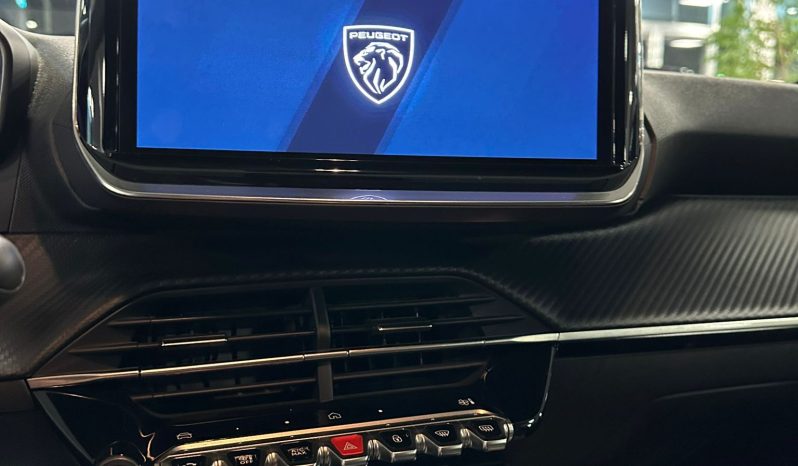 Peugeot 208 2025 1.2 PureTech 100CV Allure Pack – Full Optional pieno