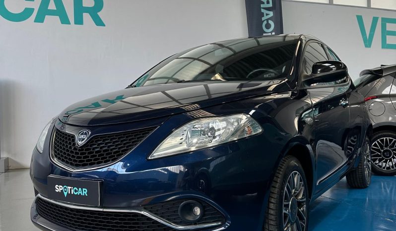 Lancia Ypsilon 1.2 GPL casamadre City Car Elegante pieno