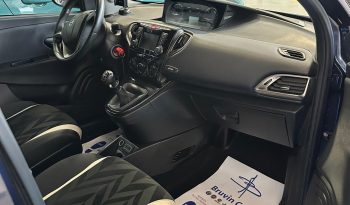 Lancia Ypsilon 1.2 GPL casamadre City Car Elegante pieno