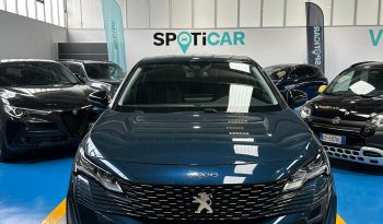 SUV Premium! Peugeot 3008 BlueHDi GT – Eleganza e Potenza pieno