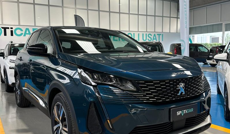 SUV Premium! Peugeot 3008 BlueHDi GT – Eleganza e Potenza pieno