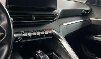 SUV Premium! Peugeot 3008 BlueHDi GT – Eleganza e Potenza pieno
