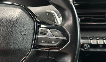 SUV Premium! Peugeot 3008 BlueHDi GT – Eleganza e Potenza pieno