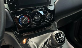 Ypsilon Hybrid Platino 2024 – Full Optional, GPL su Richiesta pieno