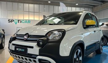 FIAT Pandina Cross – Il Crossover Ibrido Più Amato d’Italia pieno