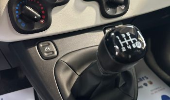 FIAT Pandina Cross – Il Crossover Ibrido Più Amato d’Italia pieno