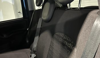 FIAT Pandina Cross Hybrid – Grinta, Efficienza e Consegna Immediata pieno