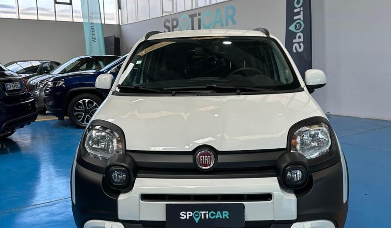 FIAT PANDA CROSS 1.0 HYBRID 70 CV 2024 pieno