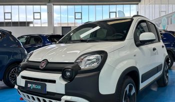 FIAT PANDA CROSS 1.0 HYBRID 70 CV 2024 pieno
