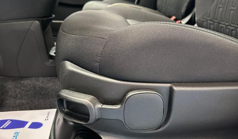 FIAT PANDA CROSS 1.0 HYBRID 70 CV 2024 pieno