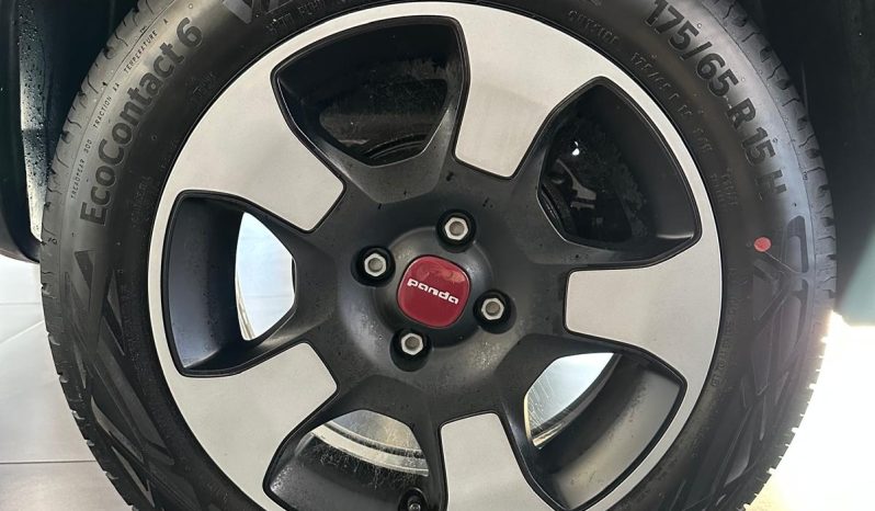 FIAT Panda Cross Hybrid 2024 – Solo 13.000 km, Pronta Consegna pieno