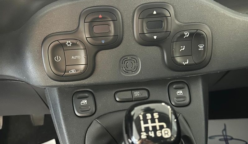 FIAT Panda Cross Hybrid 2024 – Solo 13.000 km, Pronta Consegna pieno
