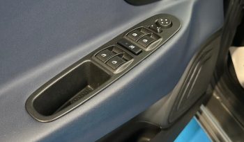 Ypsilon Platino 1.0 Hybrid – Eleganza Italiana a Prezzo Speciale pieno