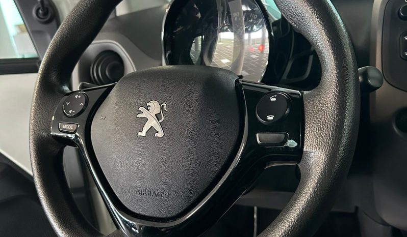 PEUGEOT 108 ACTIVE 1.0 BENZINA – IDEALE PER NEOPATENTATI pieno