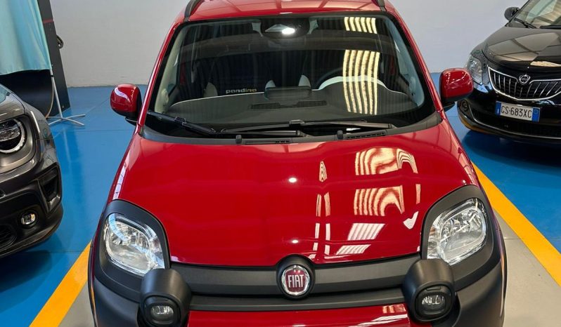Nuova FIAT Pandina Cross 1.0 Hybrid – Stile Crossover, Consegna Immediata pieno