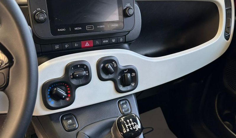 Nuova FIAT Pandina Cross 1.0 Hybrid – Stile Crossover, Consegna Immediata pieno