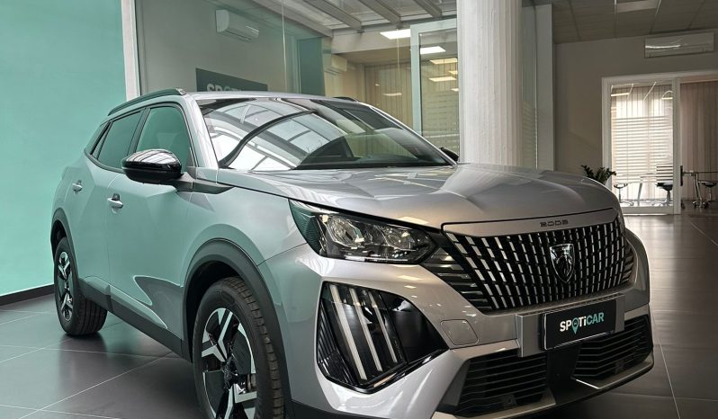 Peugeot 2008 Allure 2025 pieno