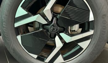 Peugeot 2008 Allure 2025 pieno