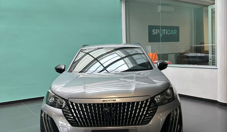 Peugeot 2008 Allure 2025 pieno