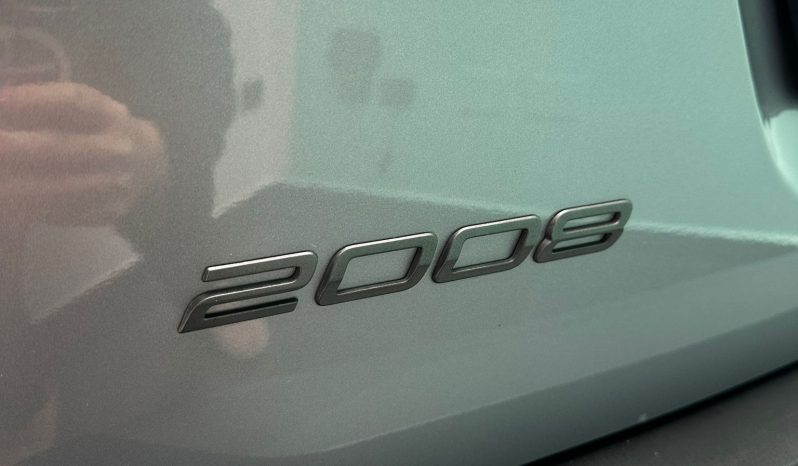 Peugeot 2008 Allure 2025 pieno