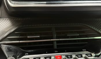 Peugeot 2008 Allure 2025 pieno
