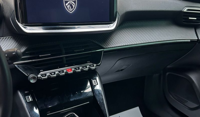 Peugeot 2008 Allure 2025 pieno