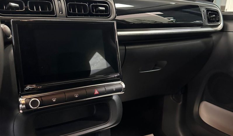 CITROËN C3 SHINE 1.2 BENZINA – COMFORT & STILE pieno