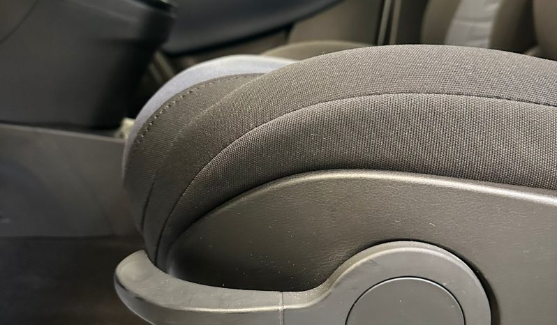 LANCIA YPSILON HYBRID PLATINO – UFFICIALE FIAT ITALIA pieno