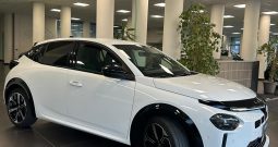 NUOVA YPSILON HYBRID AUTOMATICA LX – MODELLO 2025