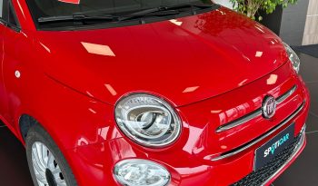 È AMORE AL PRIMO SGUARDO pieno