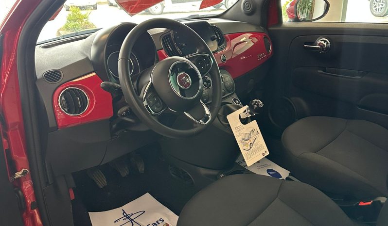 È AMORE AL PRIMO SGUARDO pieno