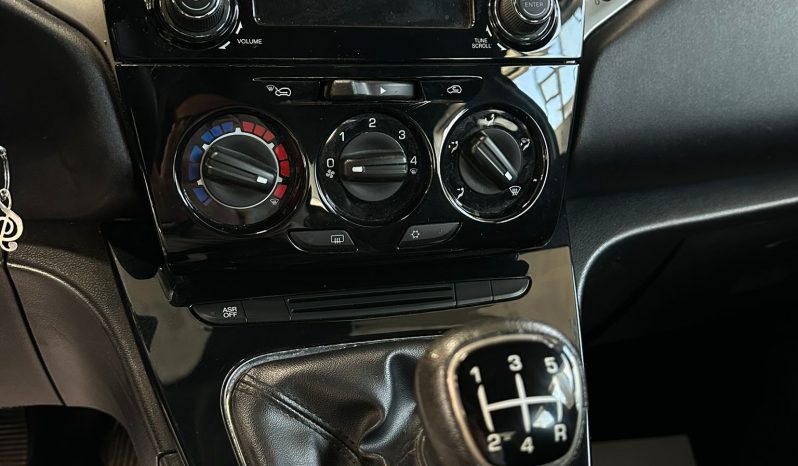 YPSILON 1.3 MJT GOLD – ELEGANTE E ACCESSORIATA – OCCASIONE pieno