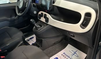 Colore Verde Foresta |  Versione Super Accessoriata pieno