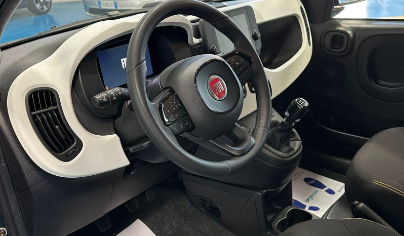 Colore Verde Foresta |  Versione Super Accessoriata pieno