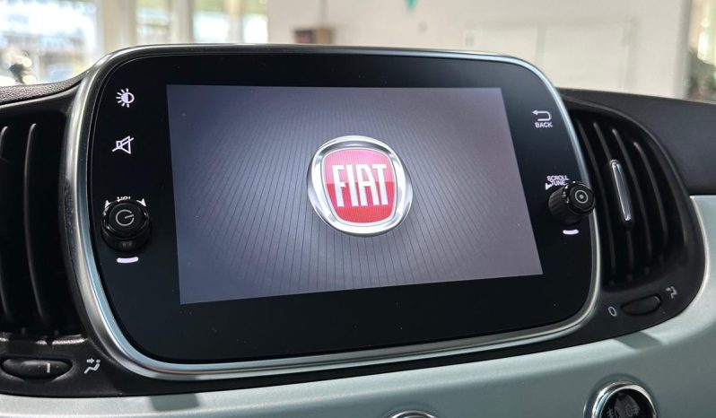 Fiat 500 Launch Edition Hybrid – Eleganza e Tecnologia Senza Tempo pieno