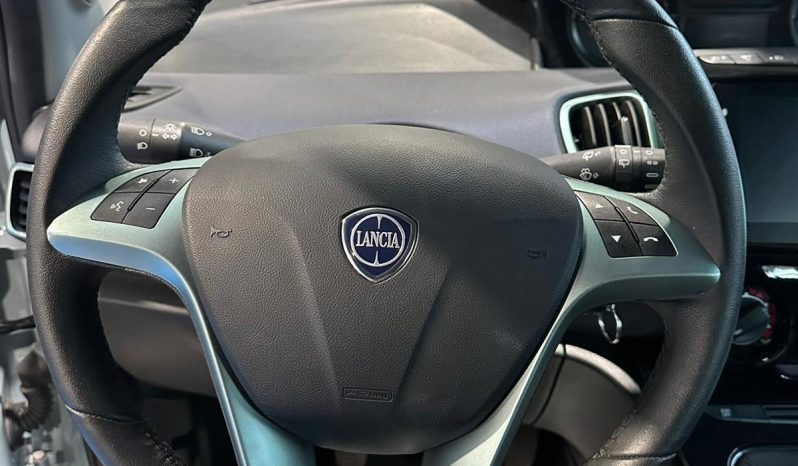 Lancia Ypsilon Hybrid Platino 2024 – Ultima Disponibile! pieno