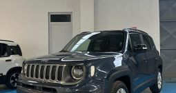 Jeep Renegade 1.5 Turbo Hybrid 130CV Limited – Eleganza e Prestazioni!