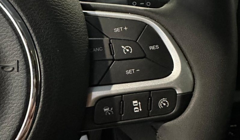 Jeep Renegade 1.5 Turbo Hybrid 130CV Limited – Eleganza e Prestazioni! pieno