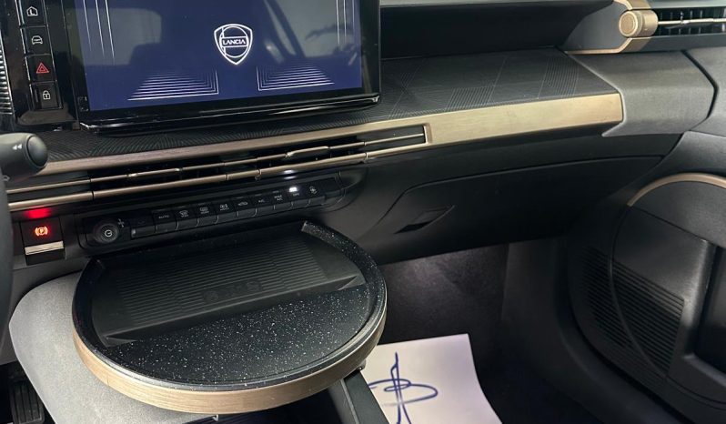 Lancia Ypsilon Hybrid LX Automatica – Nuovissima, Top Comfort pieno