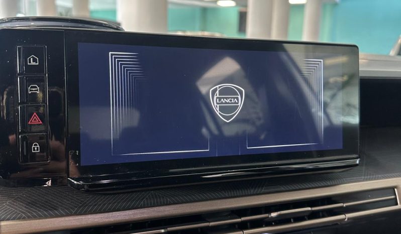 Lancia Ypsilon Hybrid LX Automatica – Nuovissima, Top Comfort pieno