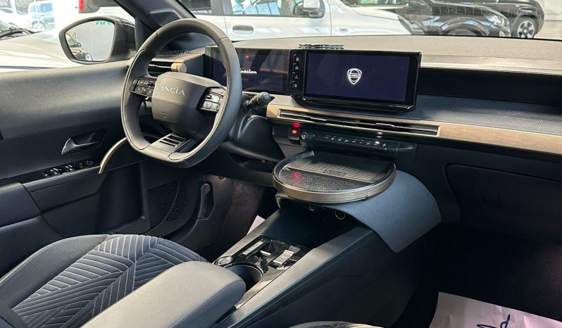 Nuova Lancia Ypsilon LX Hybrid Automatica – OFFERTA €17.900! pieno