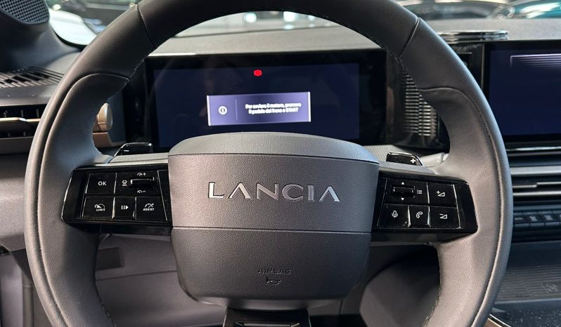Nuova Lancia Ypsilon LX Hybrid Automatica – OFFERTA €17.900! pieno