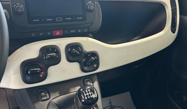 FIAT PANDINA CROSS HYBRID – STILE CROSS, TECNOLOGIA E CONSEGNA IMMEDIATA pieno