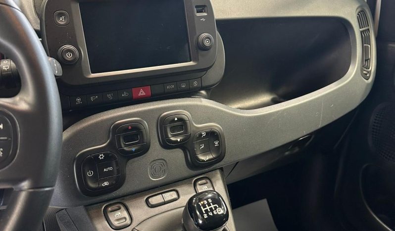 FIAT PANDA CROSS HYBRID OFFERTA 11.900€ pieno