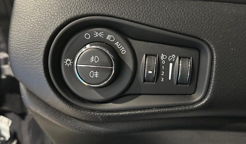 Jeep Renegade 1.5 Hybrid Limited DCT – Navi 8.4”, Full ADAS pieno