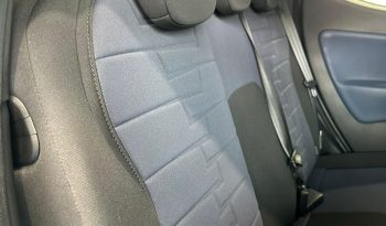 Lancia Ypsilon Hybrid Platino 2024 – Aziendale, Full Optional, Eleganza Italiana! pieno