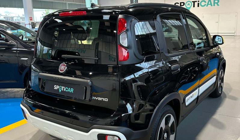 FIAT PANDINA CROSS HYBRID 2025 – SUPER ACCESSORIATA | OFFERTA €12.900 pieno