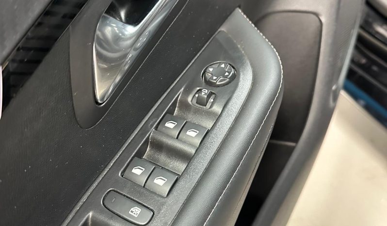 Peugeot 208 Allure Pack 100 CV – Eleganza e Tecnologia | Km 8.000 pieno