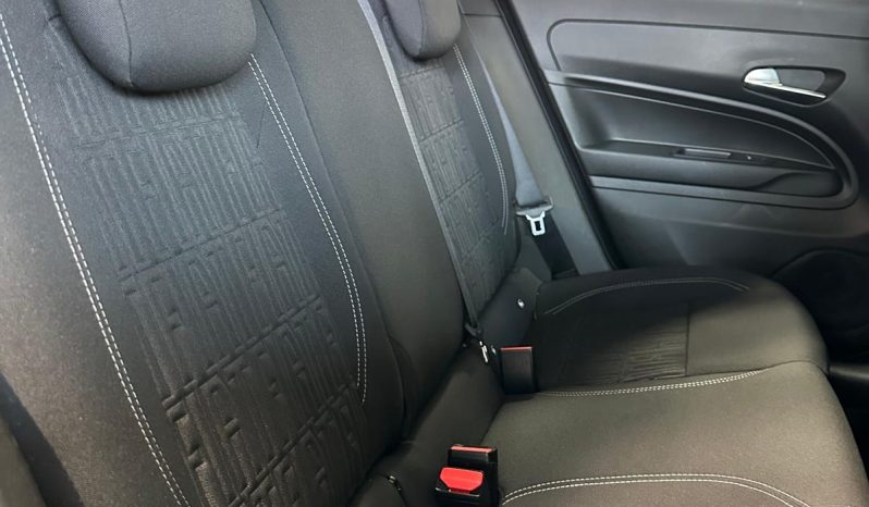 Vettura pronta per qualsiasi prova e visione pieno