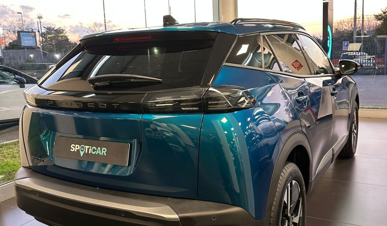 Peugeot 2008 1.2 PureTech 100CV Allure Pack LED Sensori Ant/Post 2025 pieno